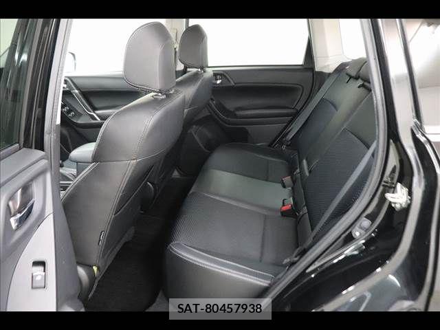 Subaru FORESTER 2017-03 7058609-12