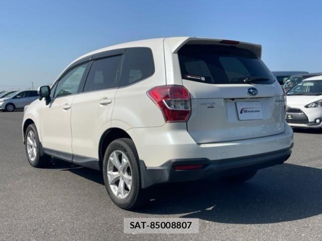 Subaru FORESTER 2013-08 7058613-4
