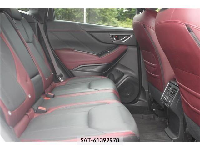 Subaru FORESTER 2023-06 7058601-23