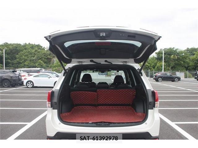 Subaru FORESTER 2023-06 7058601-25