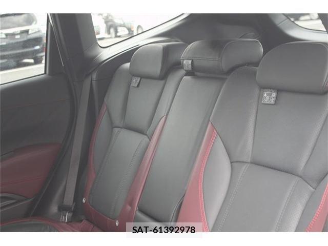 Subaru FORESTER 2023-06 7058601-29