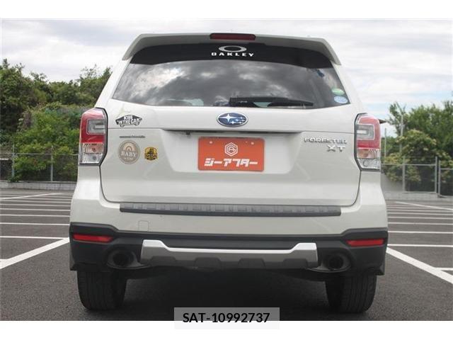 Subaru FORESTER 2016-03 7218766-14