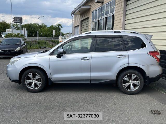 Subaru FORESTER 2014-03 7218748-23