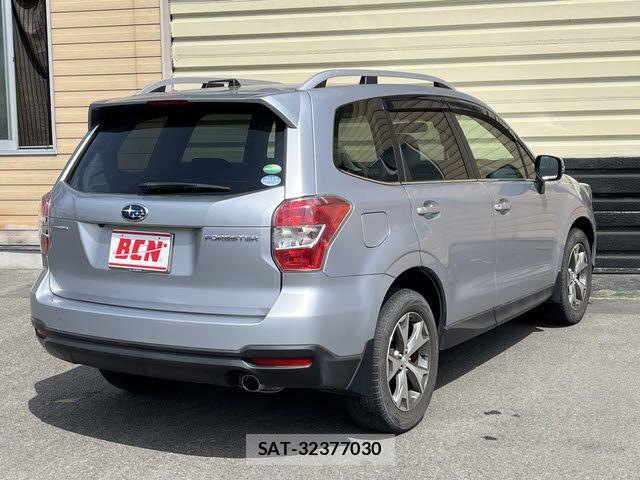 Subaru FORESTER 2014-03 7218748-2