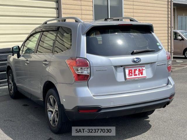 Subaru FORESTER 2014-03 7218748-8