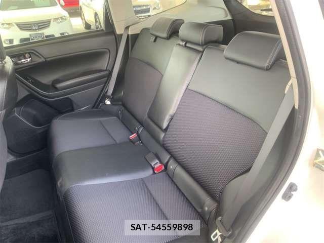 Subaru FORESTER 2017-04 7218778-16
