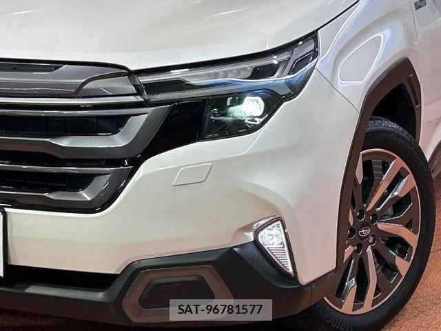 Subaru FORESTER 2025-10 7218827-11