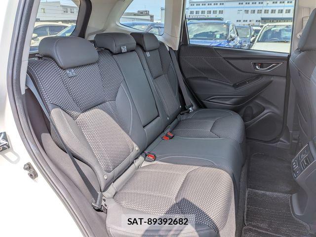 Subaru FORESTER 2023-12 7218822-17