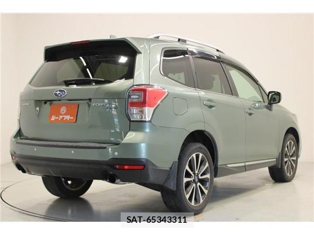 Subaru FORESTER 2016-06 7218770-11
