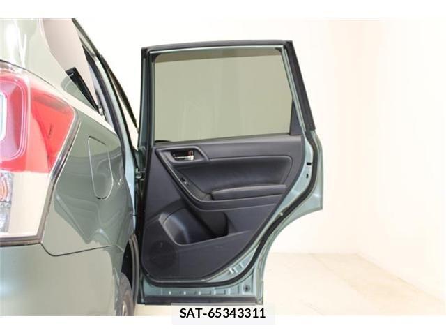 Subaru FORESTER 2016-06 7218770-29