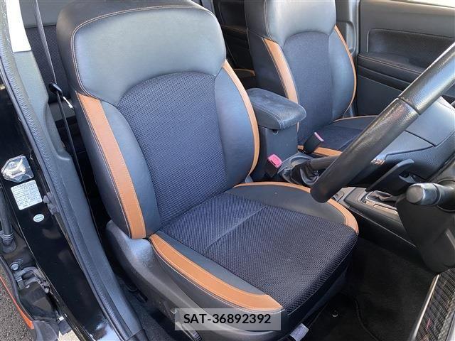 Subaru FORESTER 2018-06 7218780-10