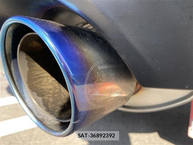 Subaru FORESTER 2018-06 7218780-16