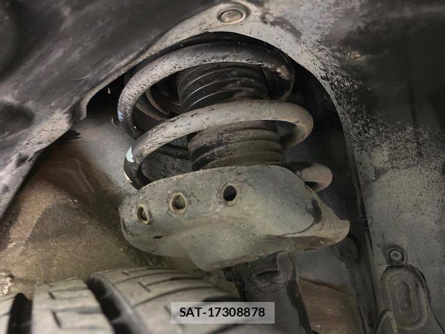 Subaru FORESTER 2013-07 7218733-19