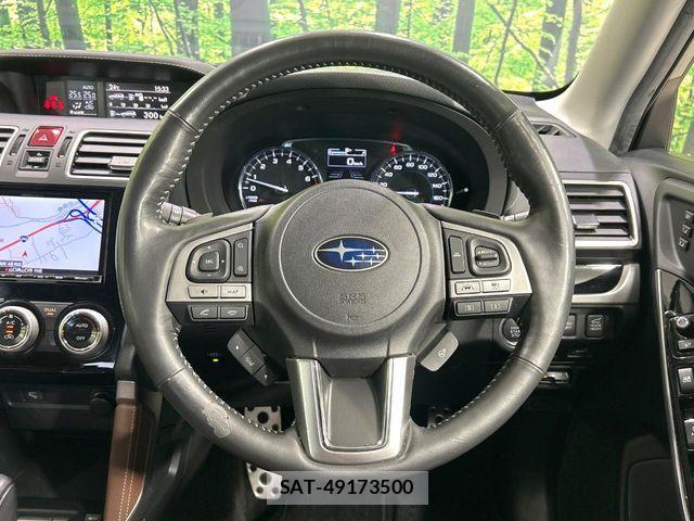 Subaru FORESTER 2017-02 7218772-10