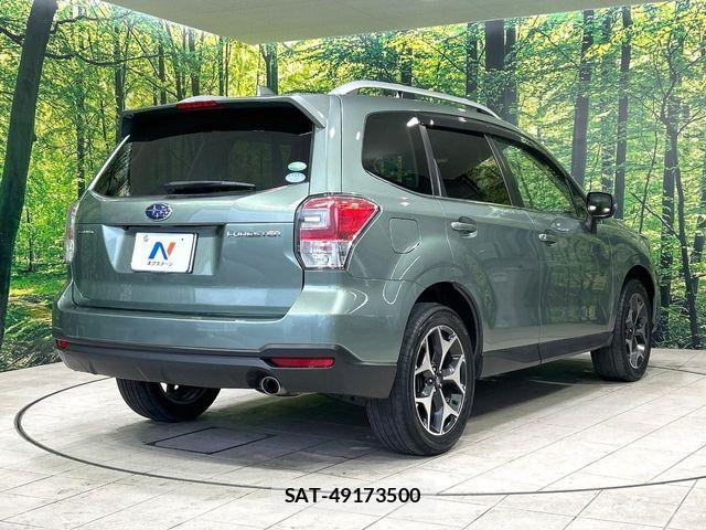 Subaru FORESTER 2017-02 7218772-16
