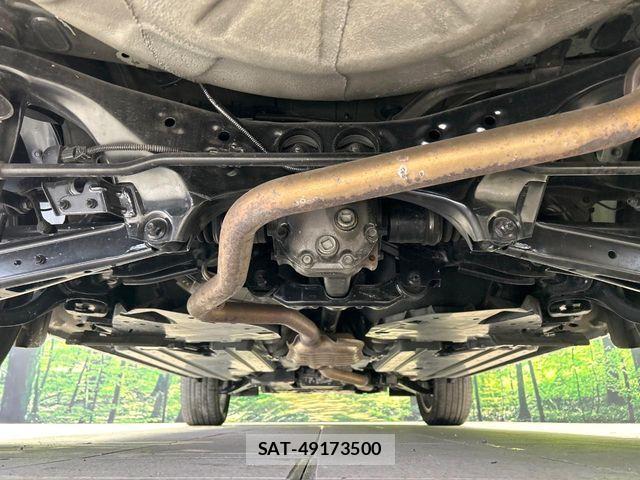 Subaru FORESTER 2017-02 7218772-18
