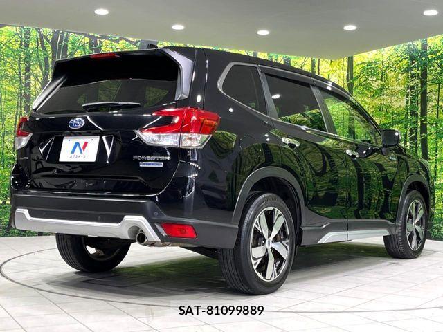 Subaru FORESTER 2019-06 7218798-17