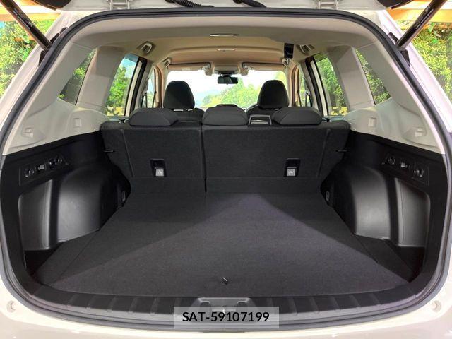Subaru FORESTER 2018-11 7218788-12