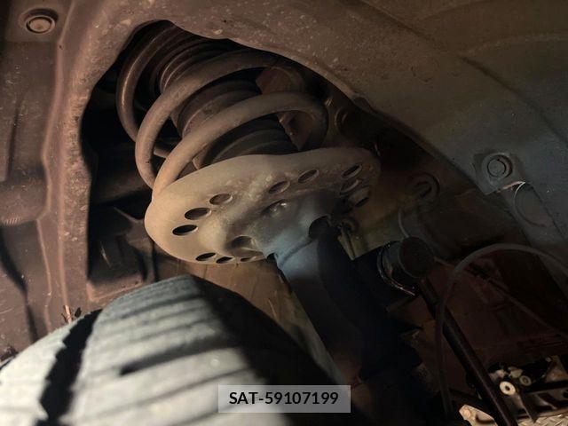 Subaru FORESTER 2018-11 7218788-19