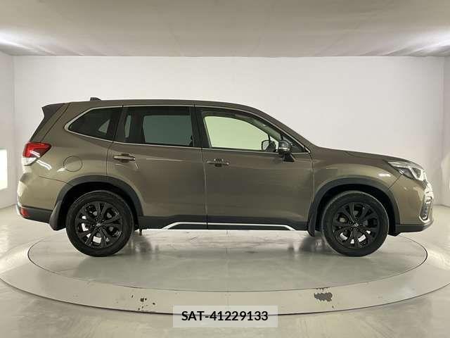 Subaru FORESTER 2021-04 7218802-6