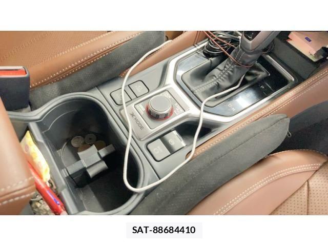 Subaru FORESTER 2018-11 7218796-18