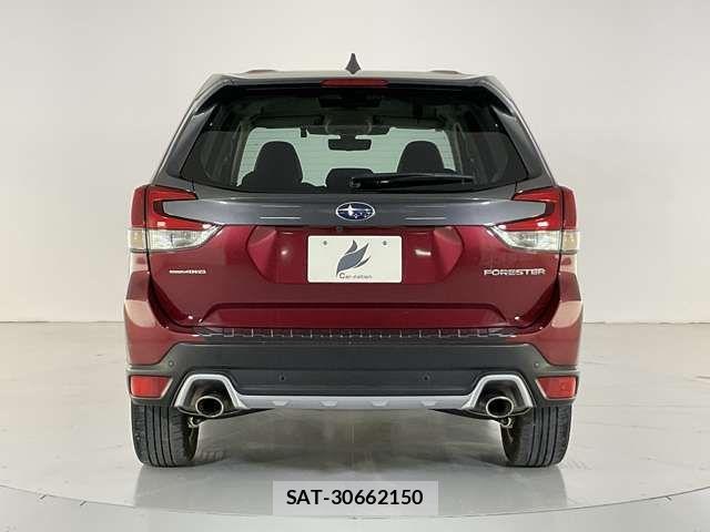 Subaru FORESTER 2023-01 7218816-4