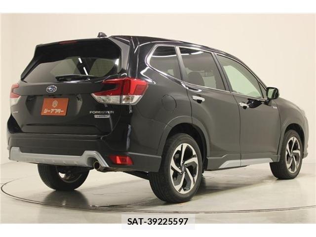 Subaru FORESTER 2024-03 7218825-11