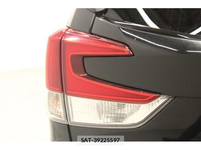 Subaru FORESTER 2024-03 7218825-18