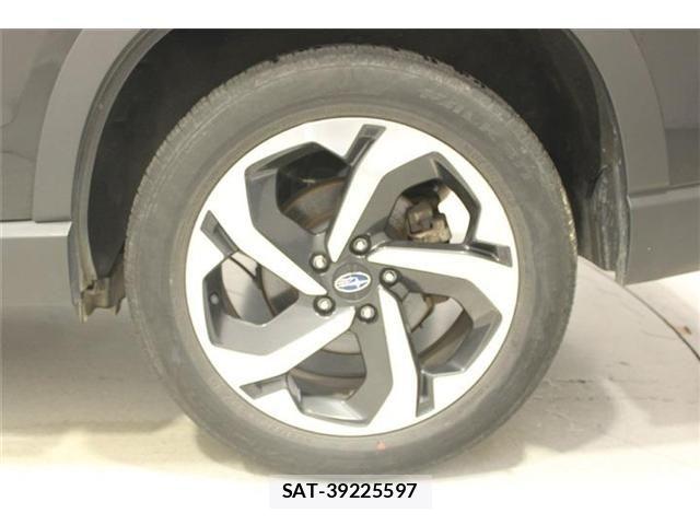 Subaru FORESTER 2024-03 7218825-23