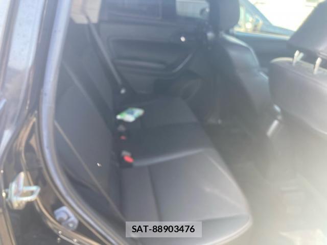 Subaru FORESTER 2012-12 7218730-11