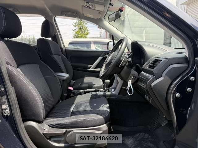 Subaru FORESTER 2013-04 7218732-11