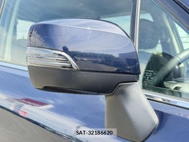 Subaru FORESTER 2013-04 7218732-29