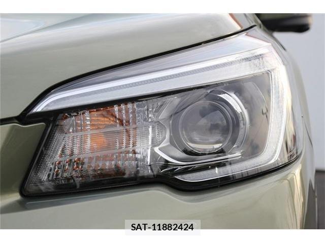 Subaru FORESTER 2019-10 7218803-23