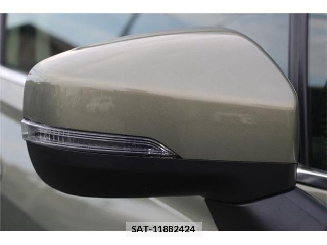 Subaru FORESTER 2019-10 7218803-26