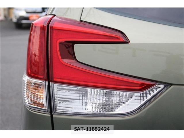 Subaru FORESTER 2019-10 7218803-28