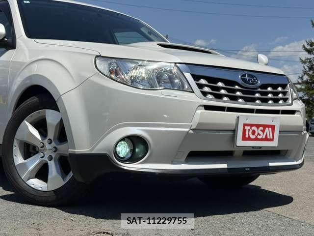 Subaru FORESTER 2012-01 7218728-26