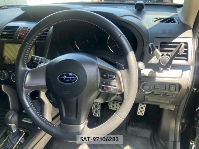 Subaru FORESTER 2014-07 7218752-13
