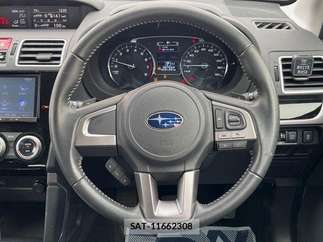 Subaru FORESTER 2016-06 7218769-10