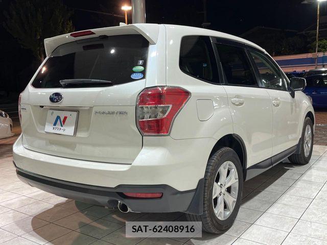 Subaru FORESTER 2014-12 7218749-17