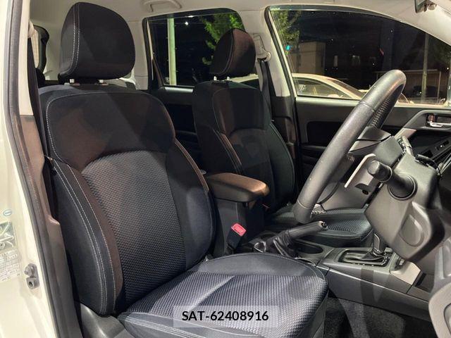 Subaru FORESTER 2014-12 7218749-8