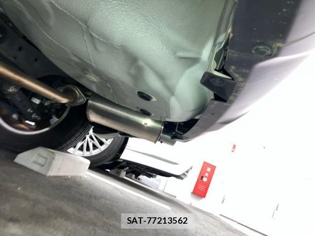 Subaru FORESTER 2017-06 7218781-10