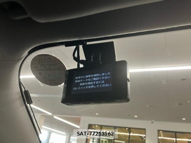 Subaru FORESTER 2017-06 7218781-20