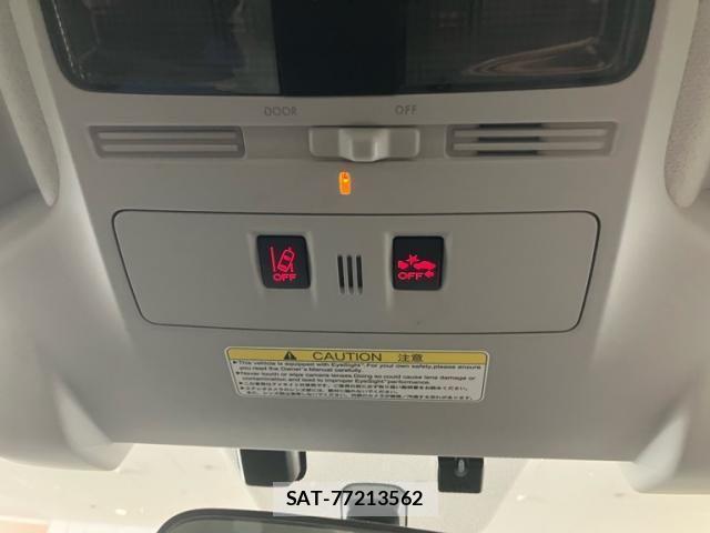 Subaru FORESTER 2017-06 7218781-23