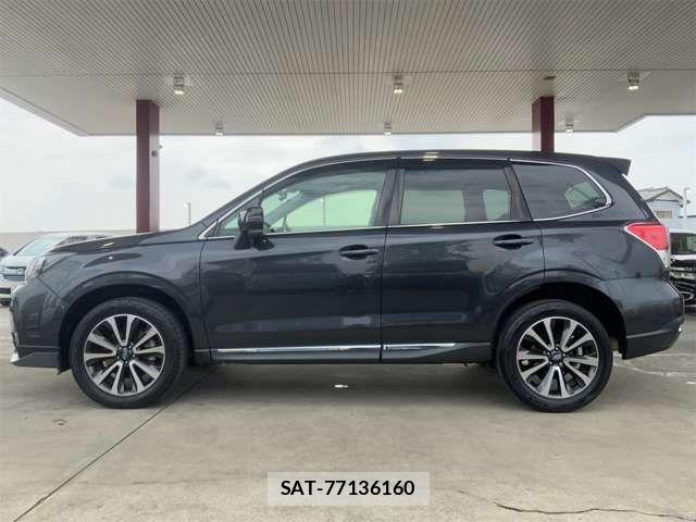 Subaru FORESTER 2017-03 7218774-10