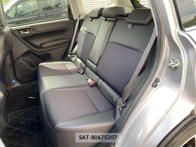 Subaru FORESTER 2015-06 7218754-15