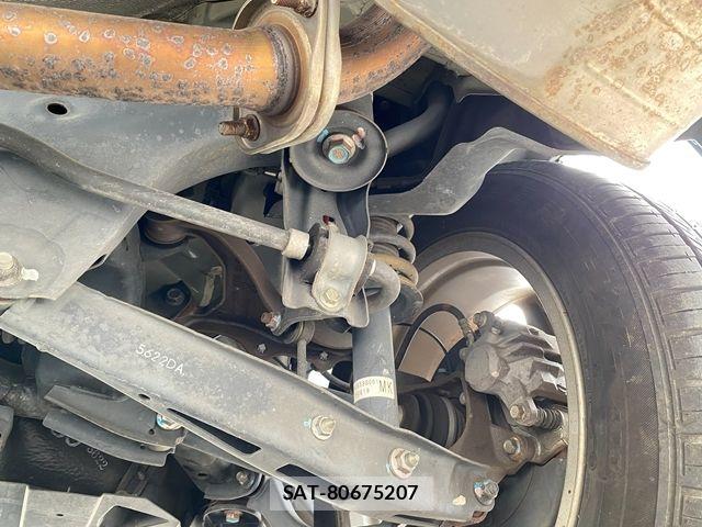 Subaru FORESTER 2015-06 7218754-26
