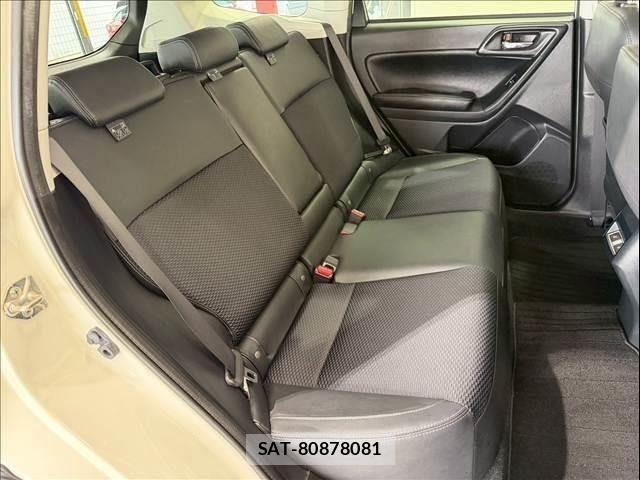 Subaru FORESTER 2016-08 7218773-11