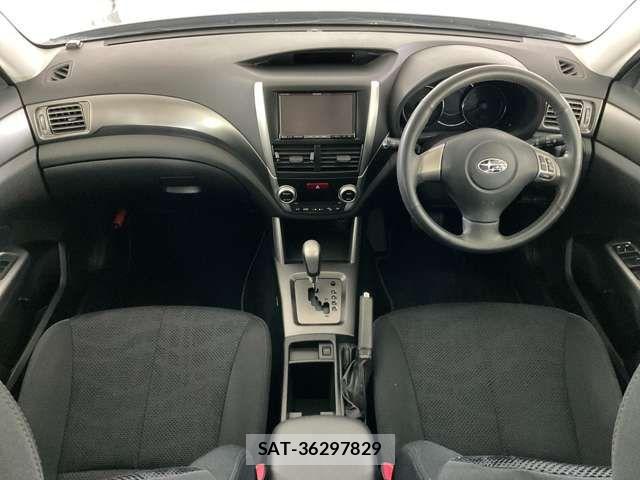 Subaru FORESTER 2011-03 7218722-12