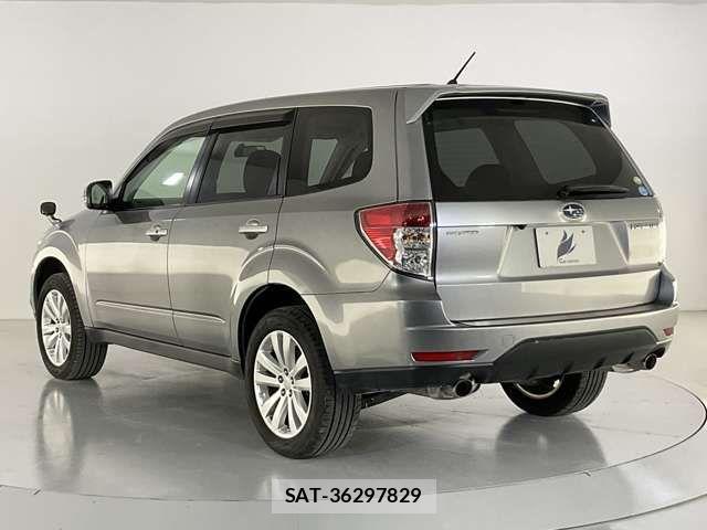 Subaru FORESTER 2011-03 7218722-3