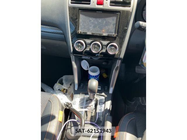 Subaru FORESTER 2015-03 7218753-17
